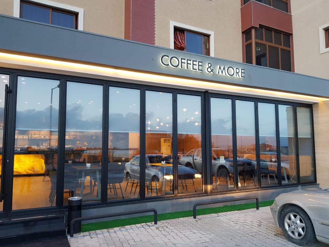 Hotel Kresko Lushnje Bagian luar foto